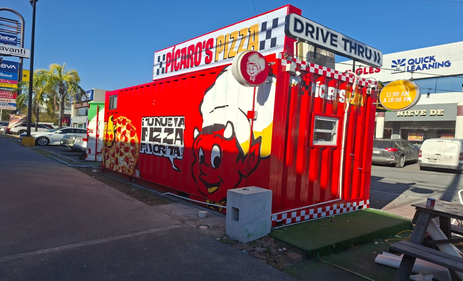Pícaro’s Pizza — Food trucks